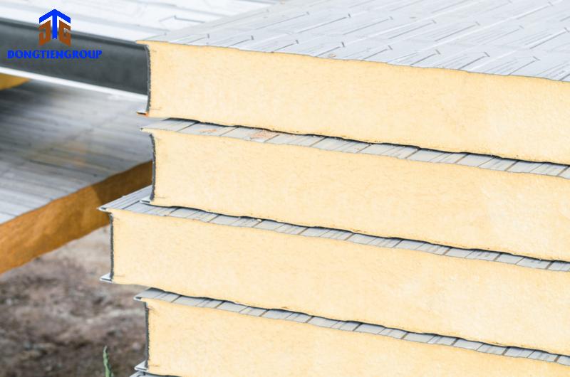 Xốp Cách Nhiệt Mái Tôn 2 Khí Hậu Tác Động Lớn Đến Việc Sử Dụng Đến Việc Sử Dụng Xốp Cách Nhiệt Chống Nóng Mái Tôn