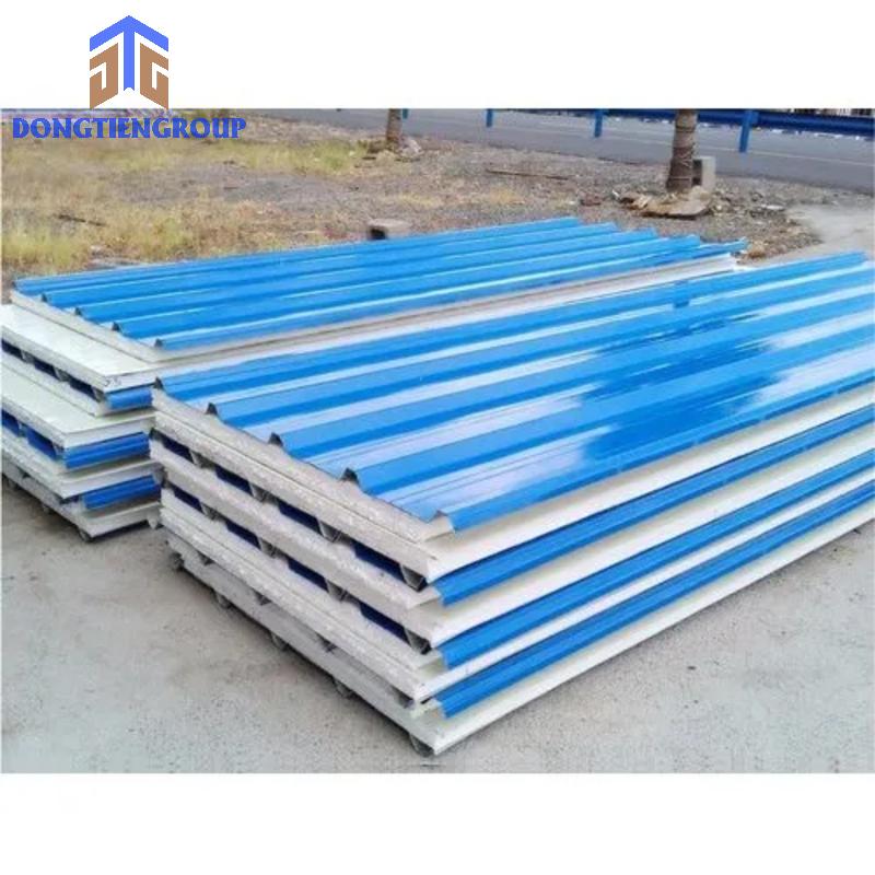 Tấm Panel Tôn Xốp 2 Panel Xốp Cách Nhiệt Gồm Có 3 Lớp Chính Đó Là 2 Lớp Tôn Bên Ngoài Và Lớp Xốp Chính Giữ