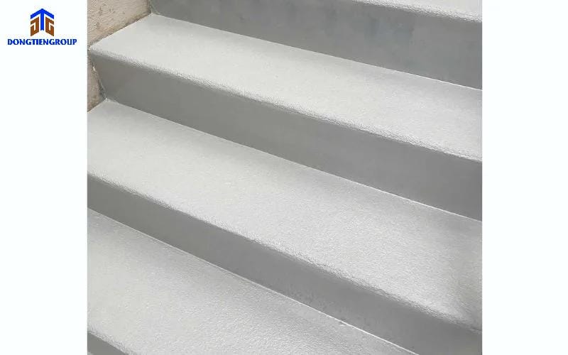 Sơn Epoxy Bậc Cầu Thang 7 Hướng Dẫn Thi Công Sơn Epoxy Bậc Cầu Thang