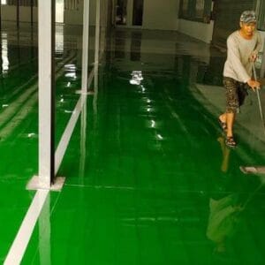 Chi tiết các bước thi công sơn epoxy kháng khuẩn tại nhà thầu Đông Tiến Group