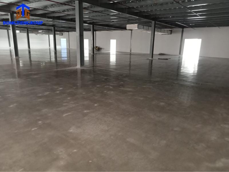 Sơn Epoxy Sàn Công Nghiệp 5 Chuẩn Bị Bề Mặt Sàn Trước Khi Sơn Sàn Bằng Sơn Epoxy
