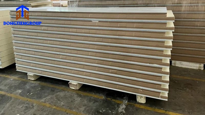 Tấm Panel Pu 7 Đông Tiến Group Đơn Vị Cung Cấp Và Thi Công Panel Pu