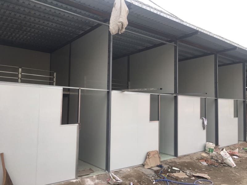 Thi Công Tấm Panel 3 Nhận Báo Giá Thi Công Tấm Panel Bằng Cách Liên Hệ Trực Tiếp Với Đông Tiến Group