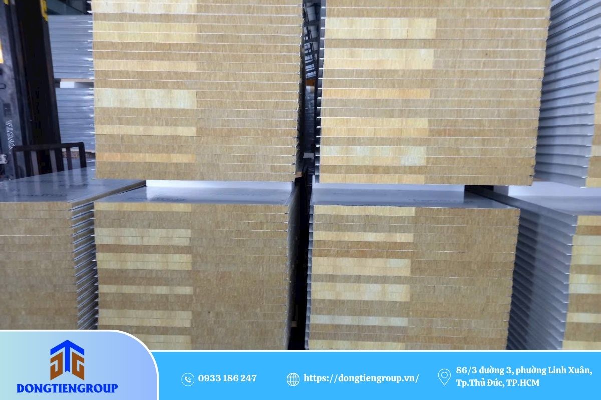 Tấm Panel Rockwool
