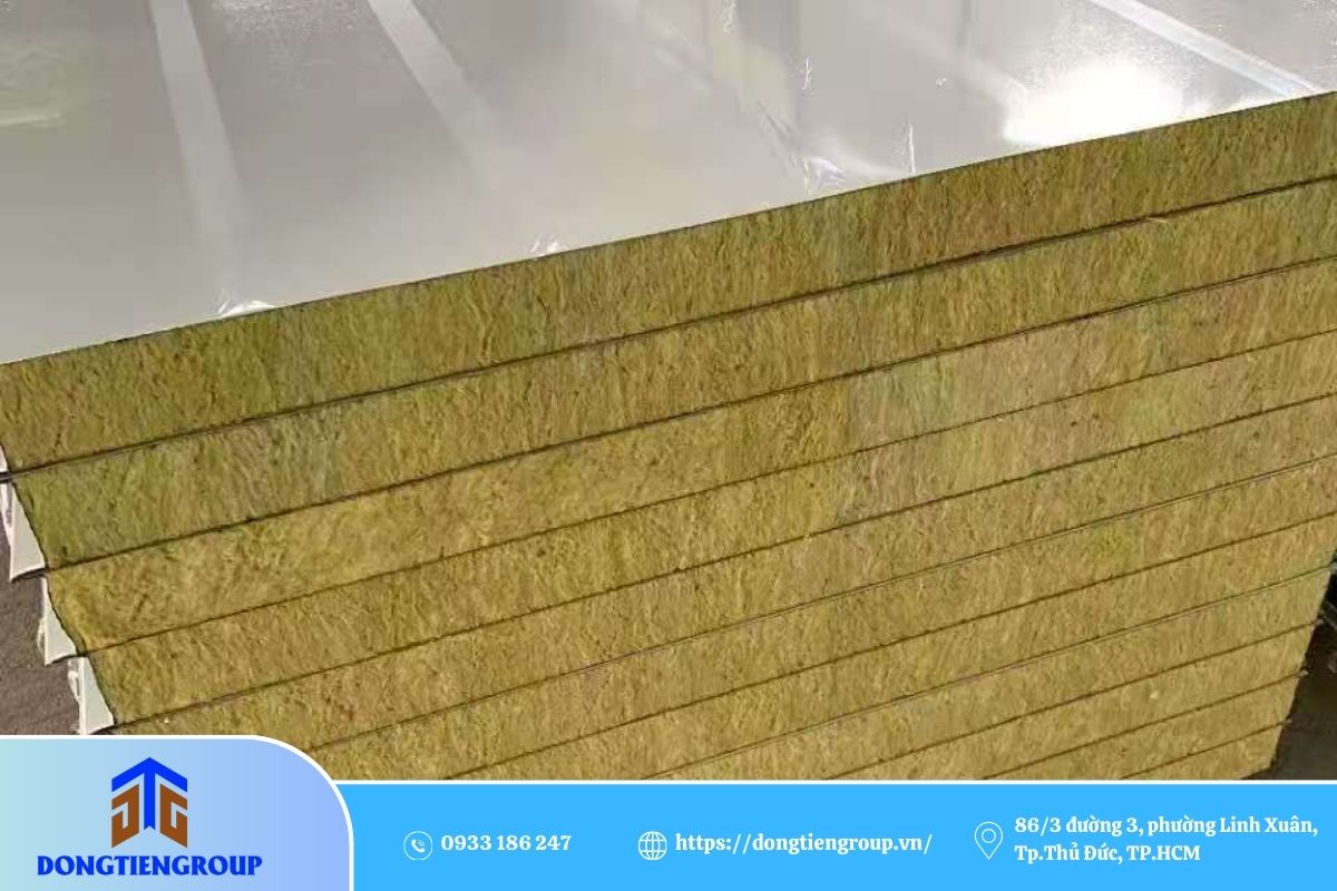 Vách Panel Nhà Xưởng 12 Giải pháp vách panel nhà xưởng: panel EPS, panel Rockwool/Glasswool